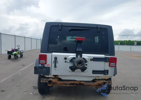 2009 Jeep Wrangler Unlimited X Rhd z USA, uszkodzony, nr VIN 1J4GZ39139L781426